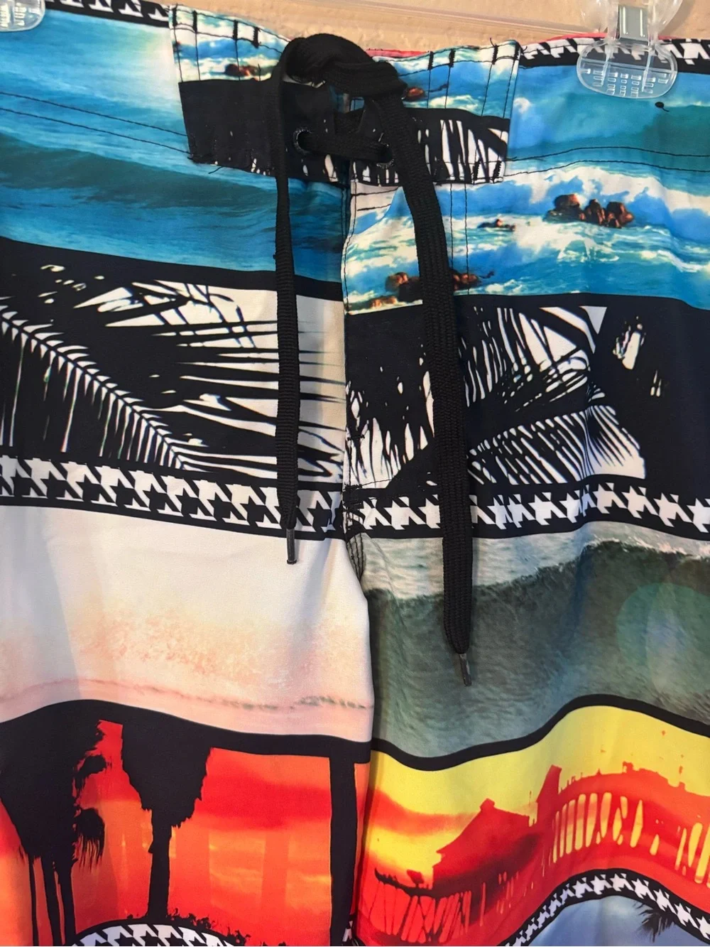 Hang Ten Board Shorts Mens Small MultiColor Tropical Print Mesh Lined  Tie Waist
